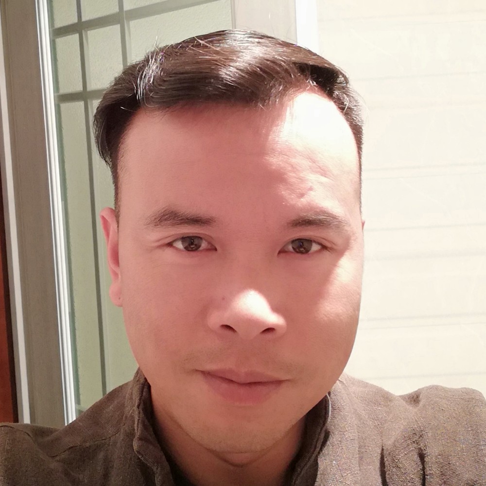 雷映兴的照片