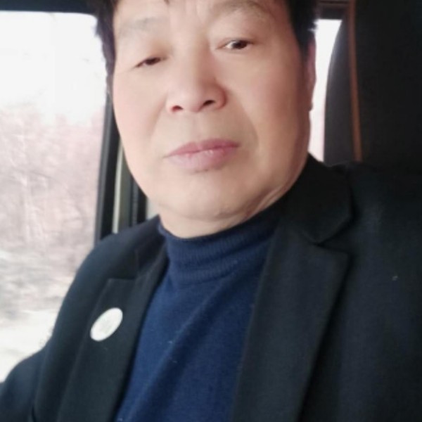 黛儿就温婉的照片