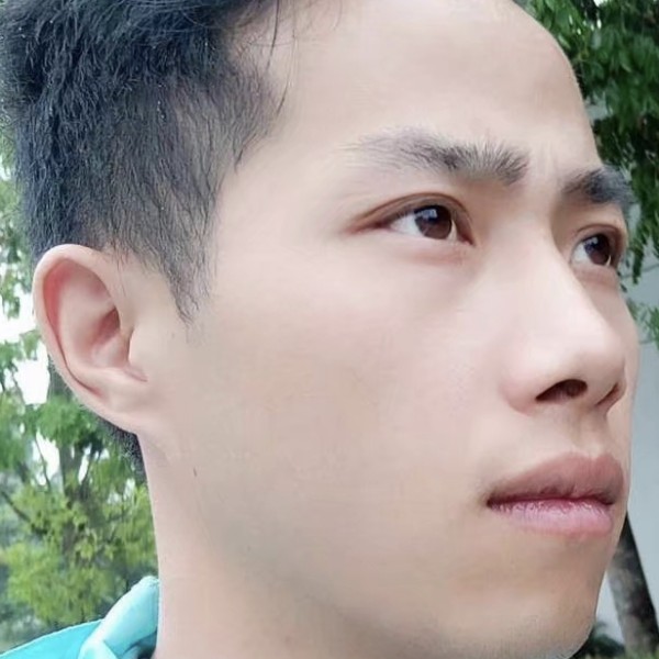沉静闻南鸢的照片