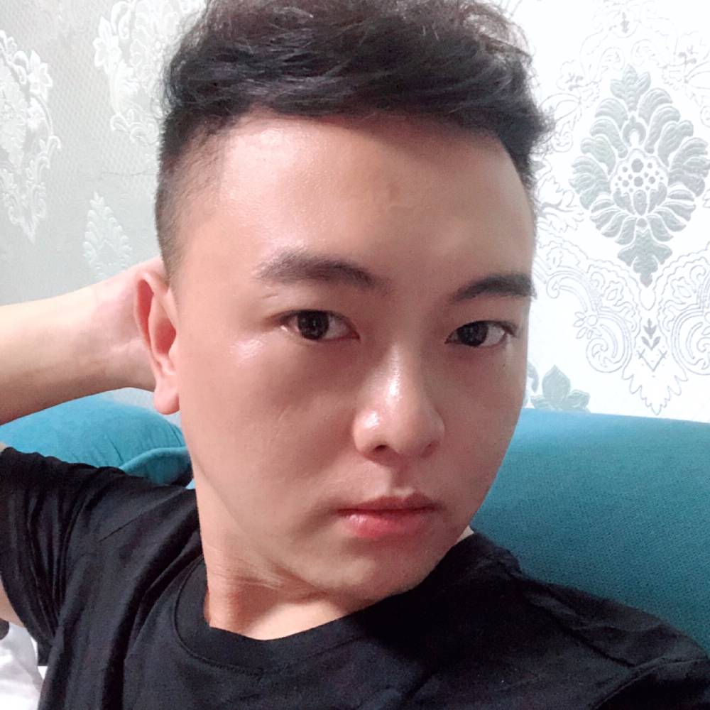 背影°的照片