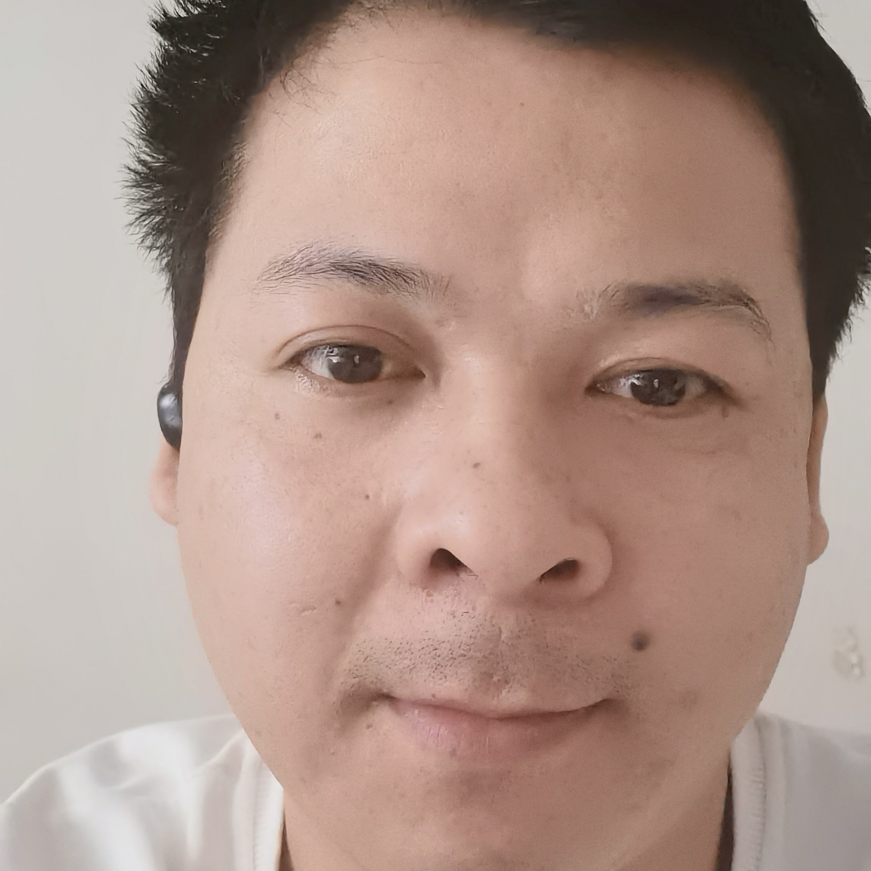 孤心笑整齐的照片