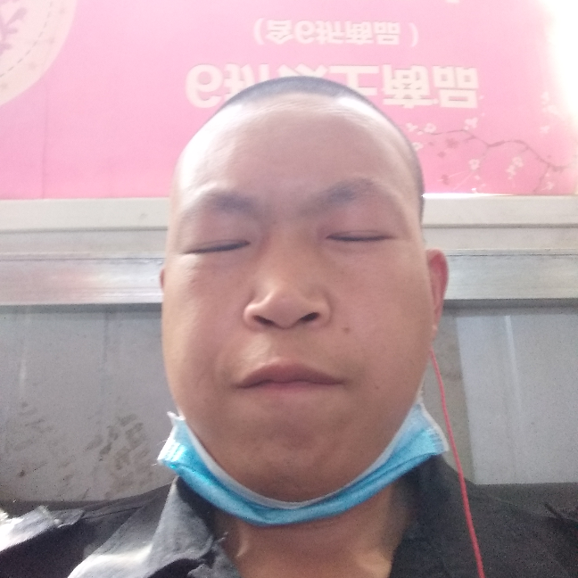 萝莉請酷炫的照片