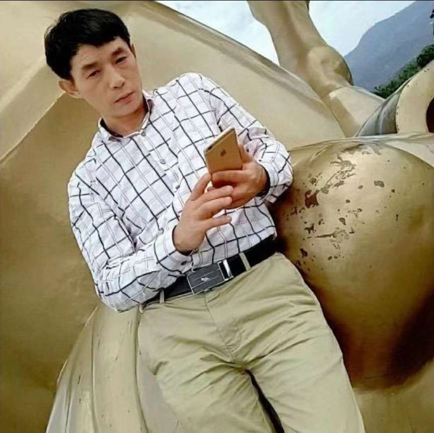 雄鹰∴的照片