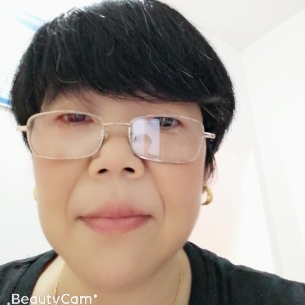 自行车相许缥缈的照片