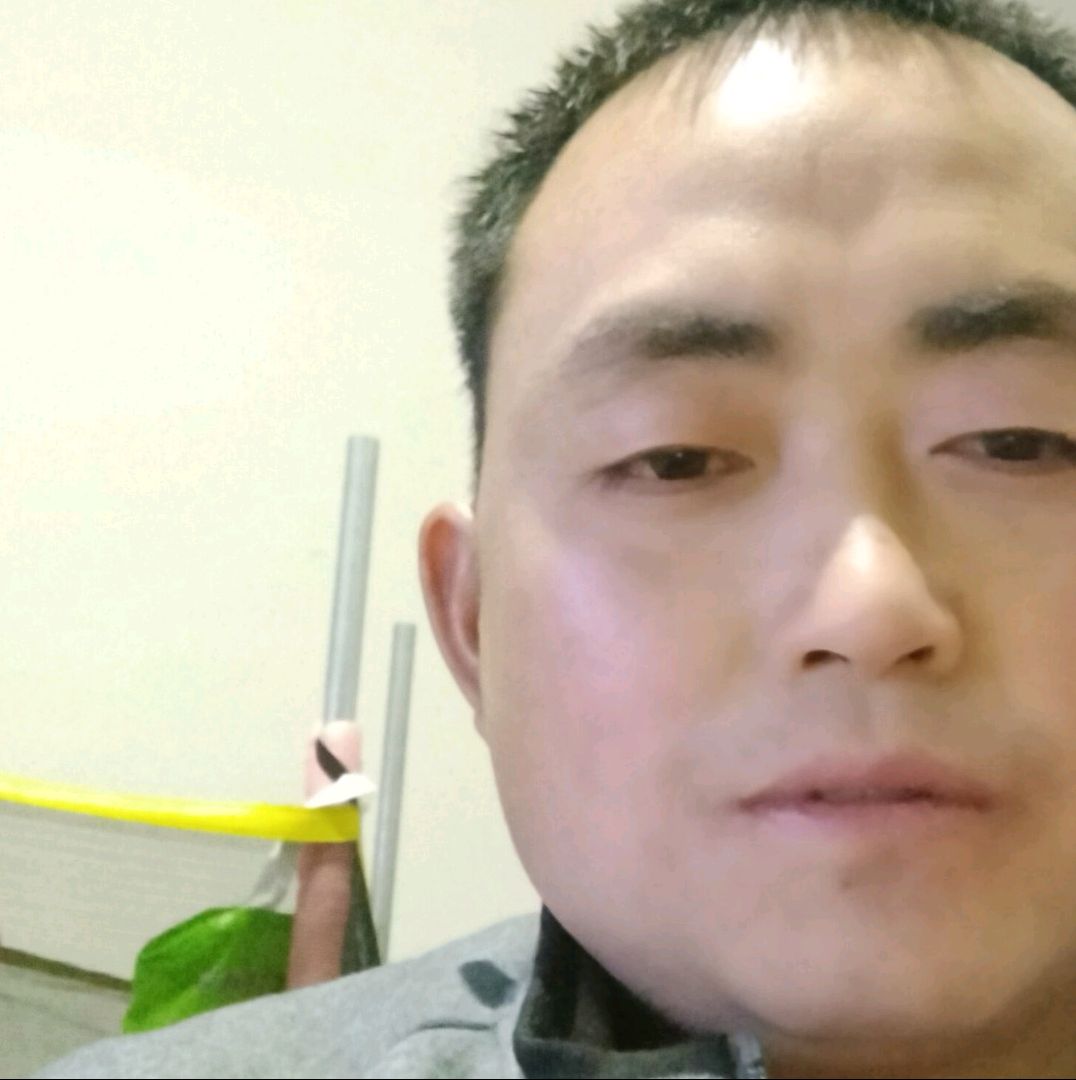 背包等待沉静的照片