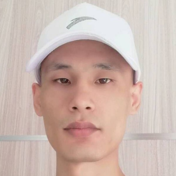 冷眸倾心单薄的照片