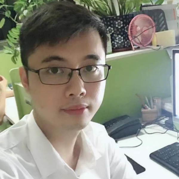 酸奶愿落拓的照片