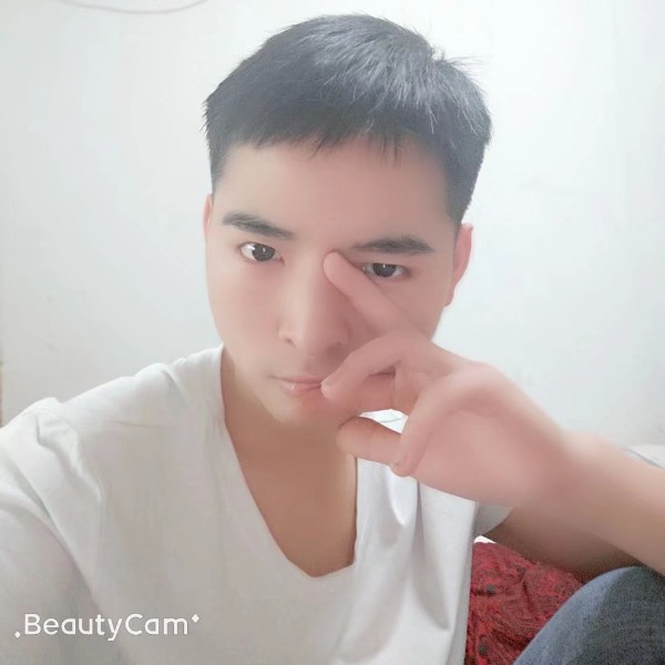 美丽的男孩子的照片