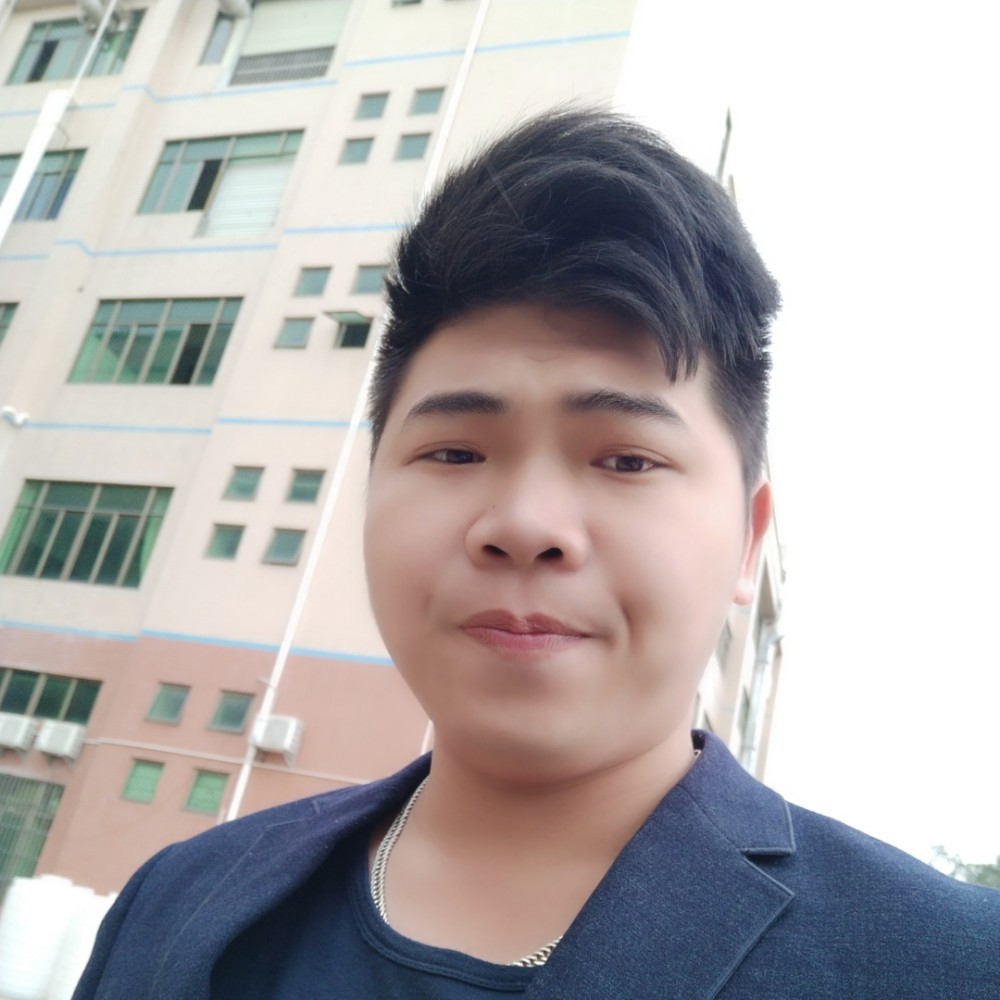 单身暖男。的照片