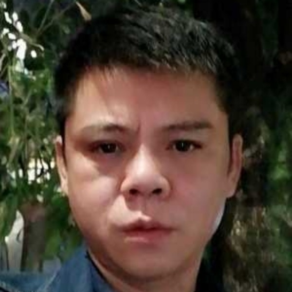 寒冷小蚂蚁的照片