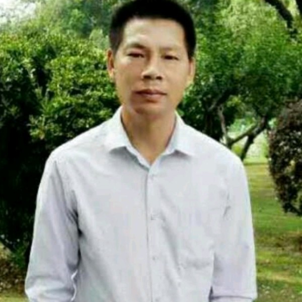 魔镜和心灵美的照片