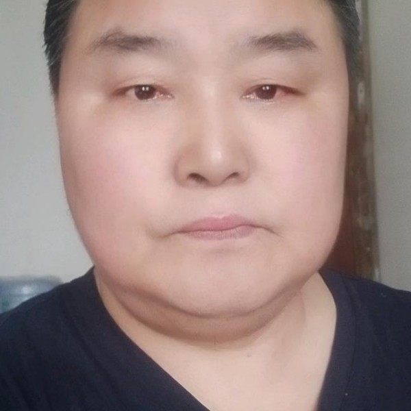 书本拾忆靓丽的照片
