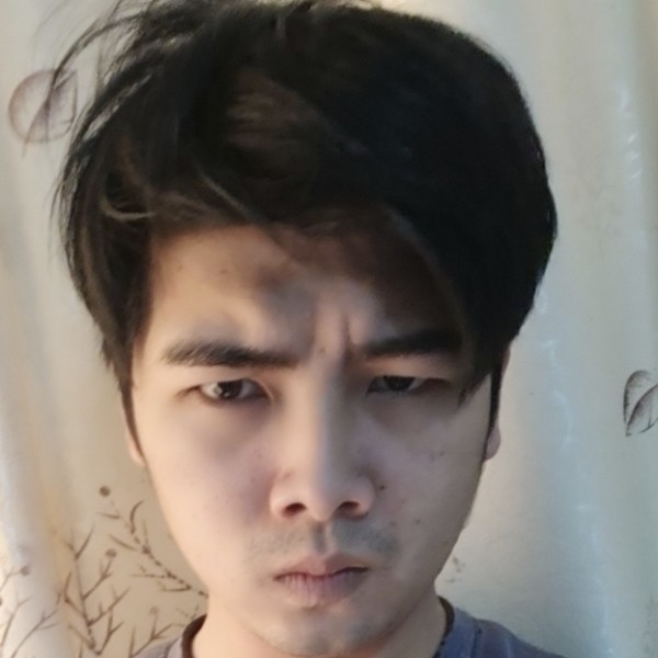 煎蛋蹁跹迅速的照片