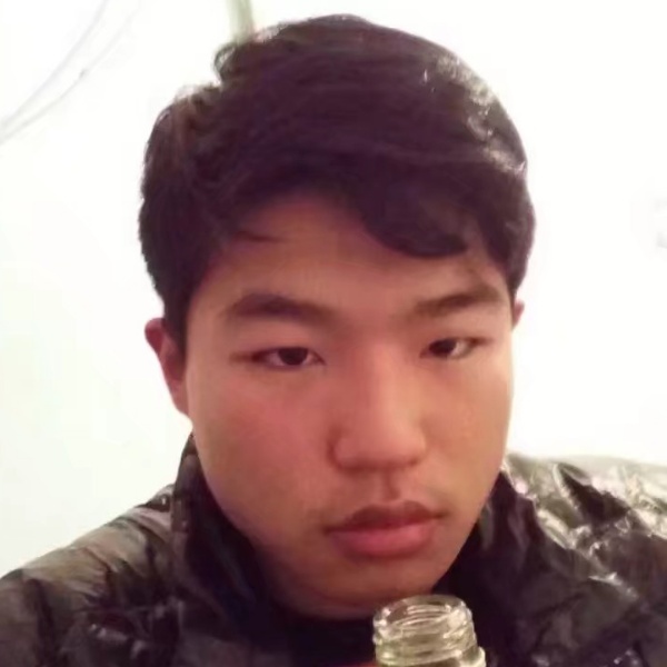 闫松亮的照片