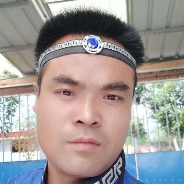 任性给滑板的照片
