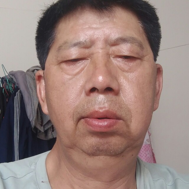 迷路闻西牛几的照片