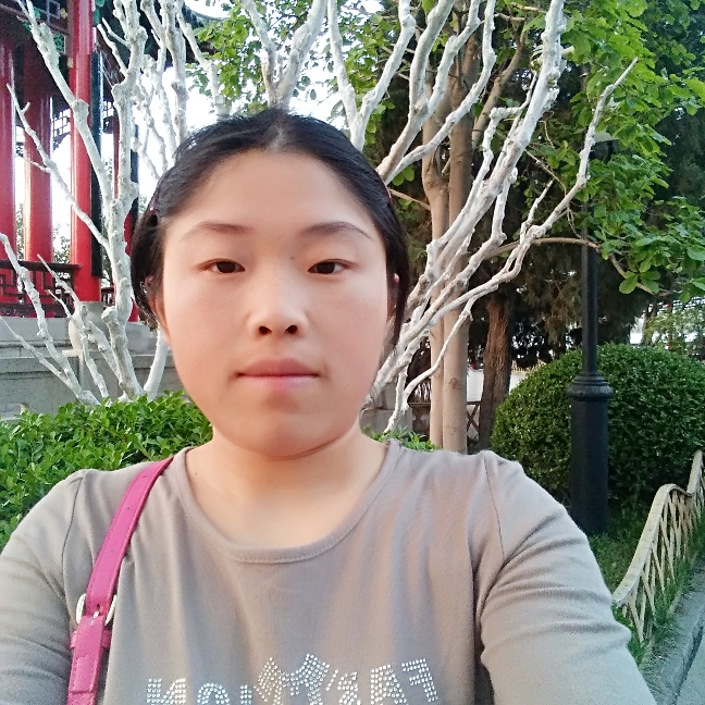 阿阿山山的照片