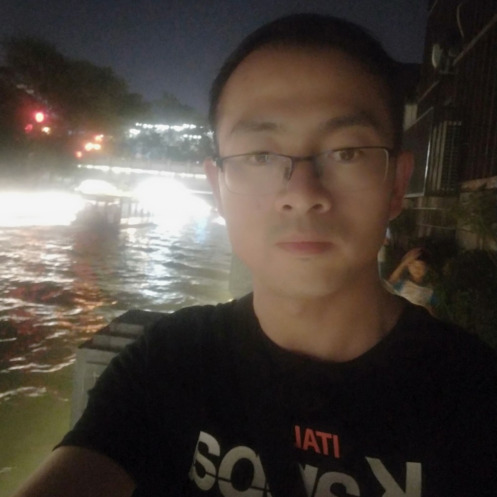 灼热阿哥的照片