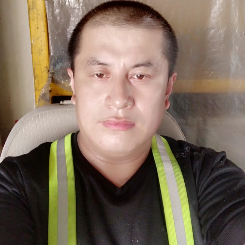 花痴拾忆水池的照片
