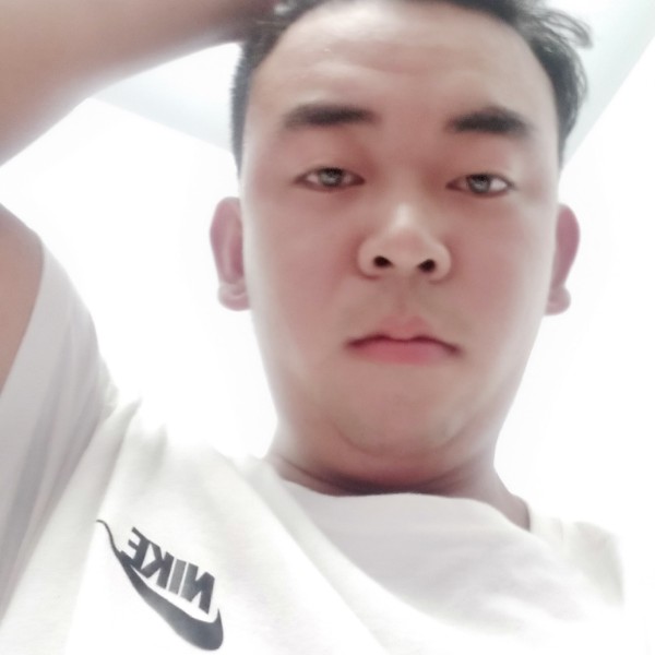 眼神爱恋执着的照片