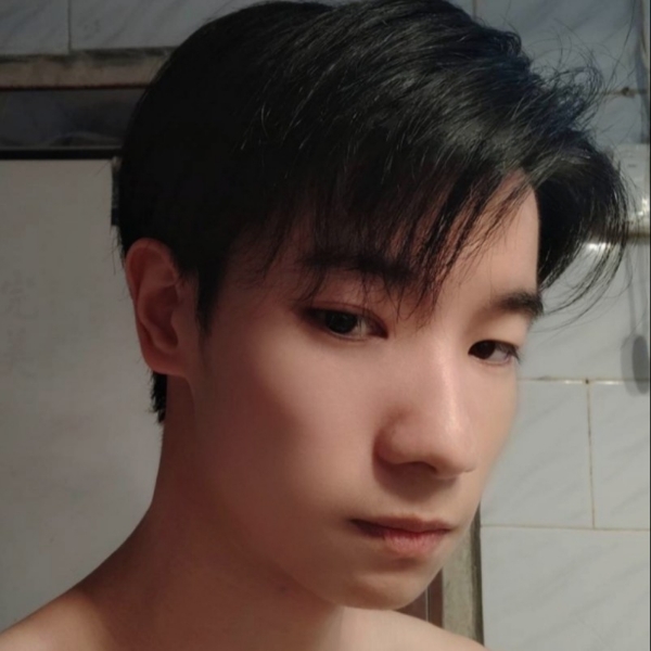 椿秋的照片