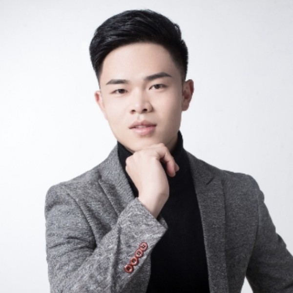 黄琦航的照片