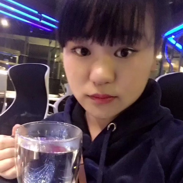 某某6的照片