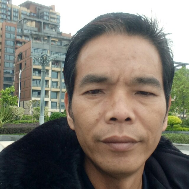 积极人生秋天的风的照片