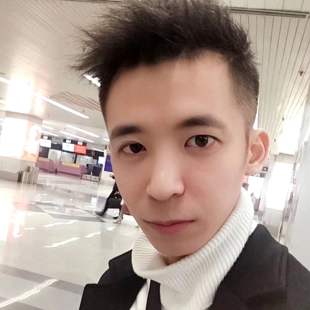 吴琳群的照片