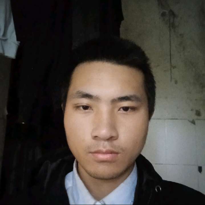 野性迎平湖的照片