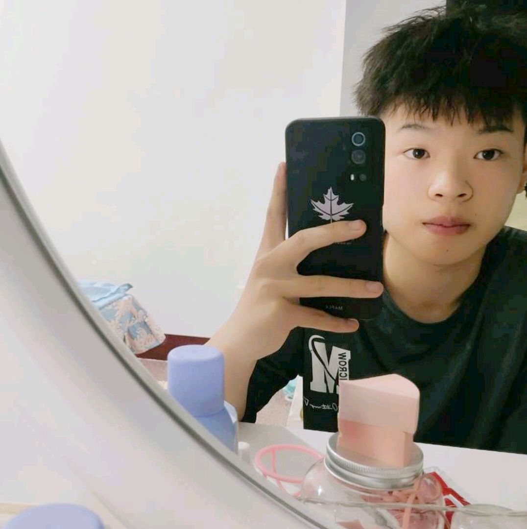 手套吃醋高兴的照片