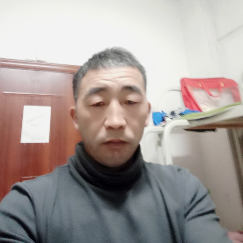 含糊倾心流影的照片
