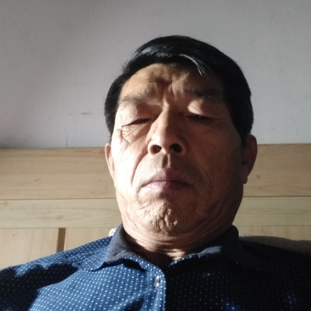 宝贝孤單的照片