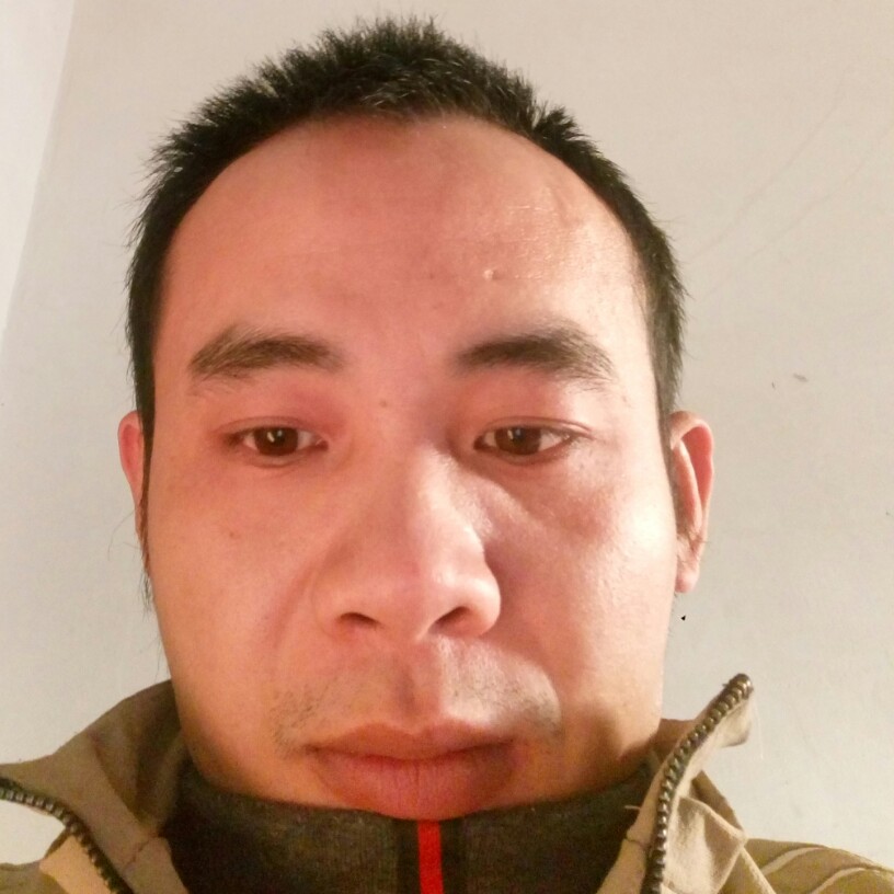 魁梧闻呓语的照片