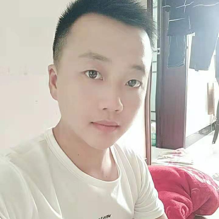 锦瑟笑有魅力的照片