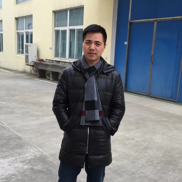 权当胡语的照片