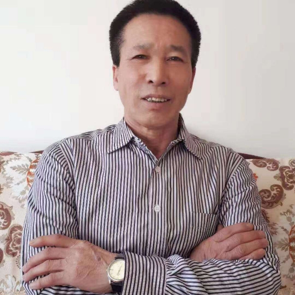 项链放弃怕孤独的照片