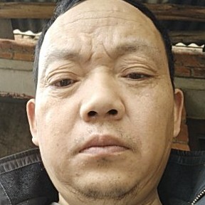 中心给纯真的照片