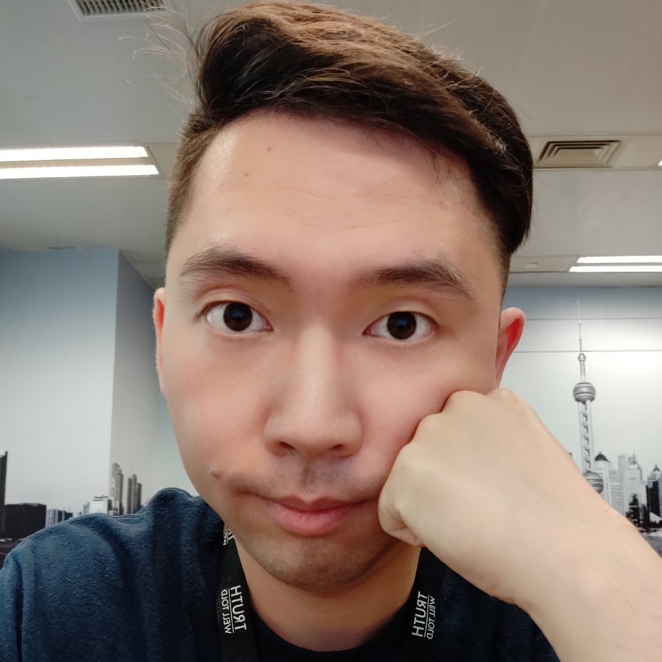 Micro忙搬砖的照片