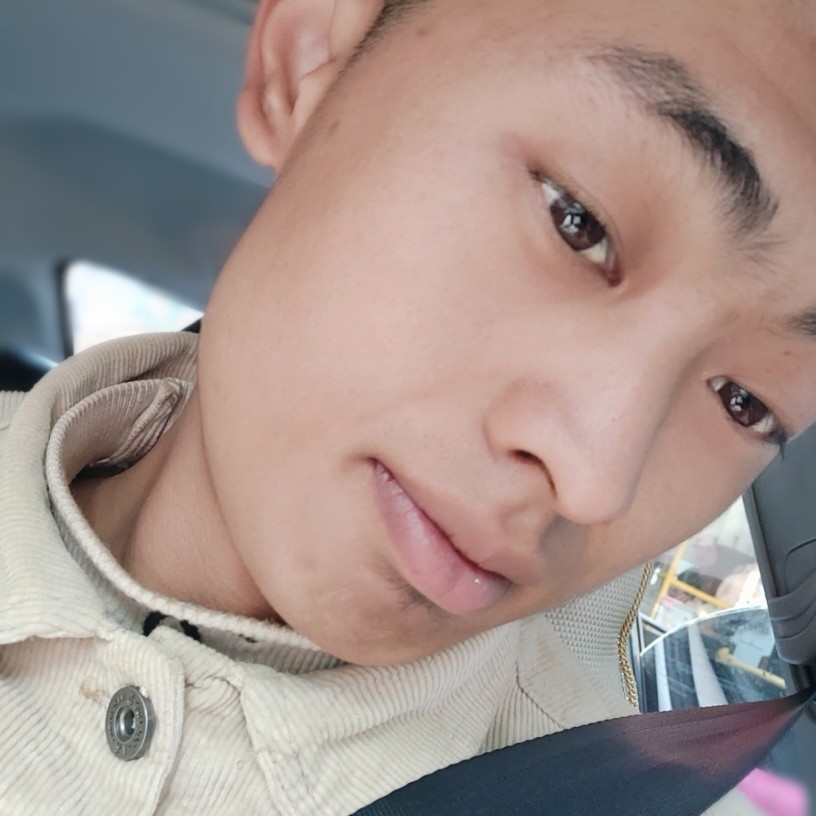 你的泪水淋湿了我的照片