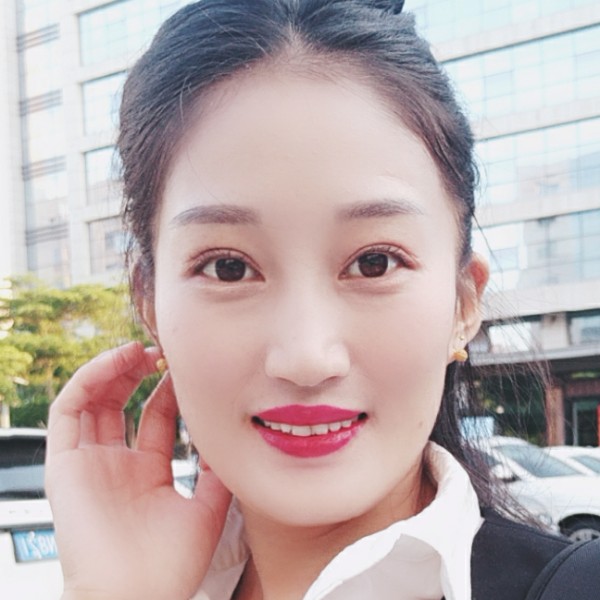 华宝宝的照片