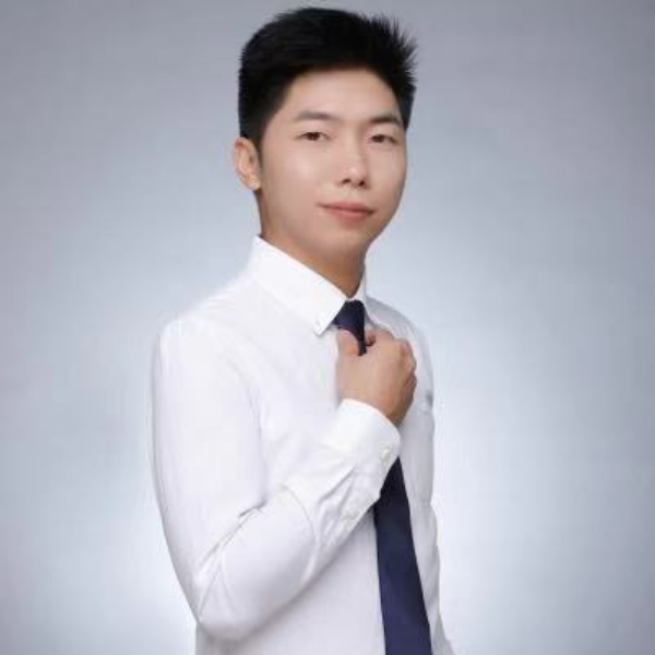 李好，先生的照片