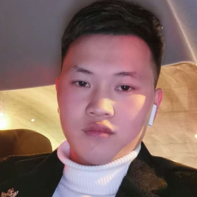 深情回眸帆布鞋的照片