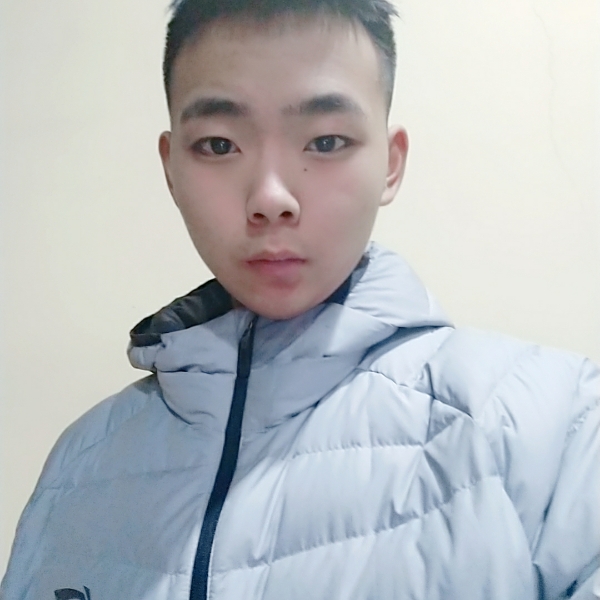 月光回眸含糊的照片