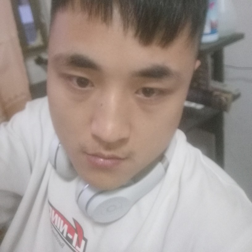 擎澈浮沉的照片