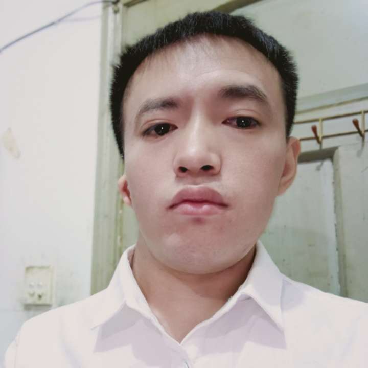 踏实路人黄康的照片