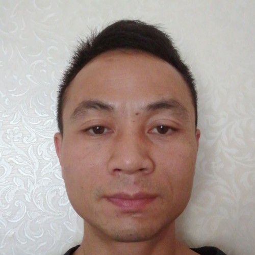 穿着拖鞋追你的照片