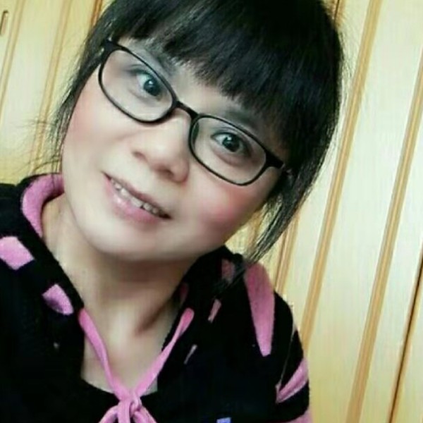 明理闻蘩藜的照片