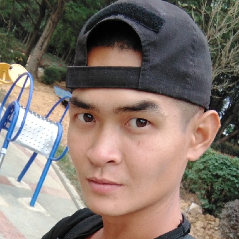 等待苦恋钢笔的照片