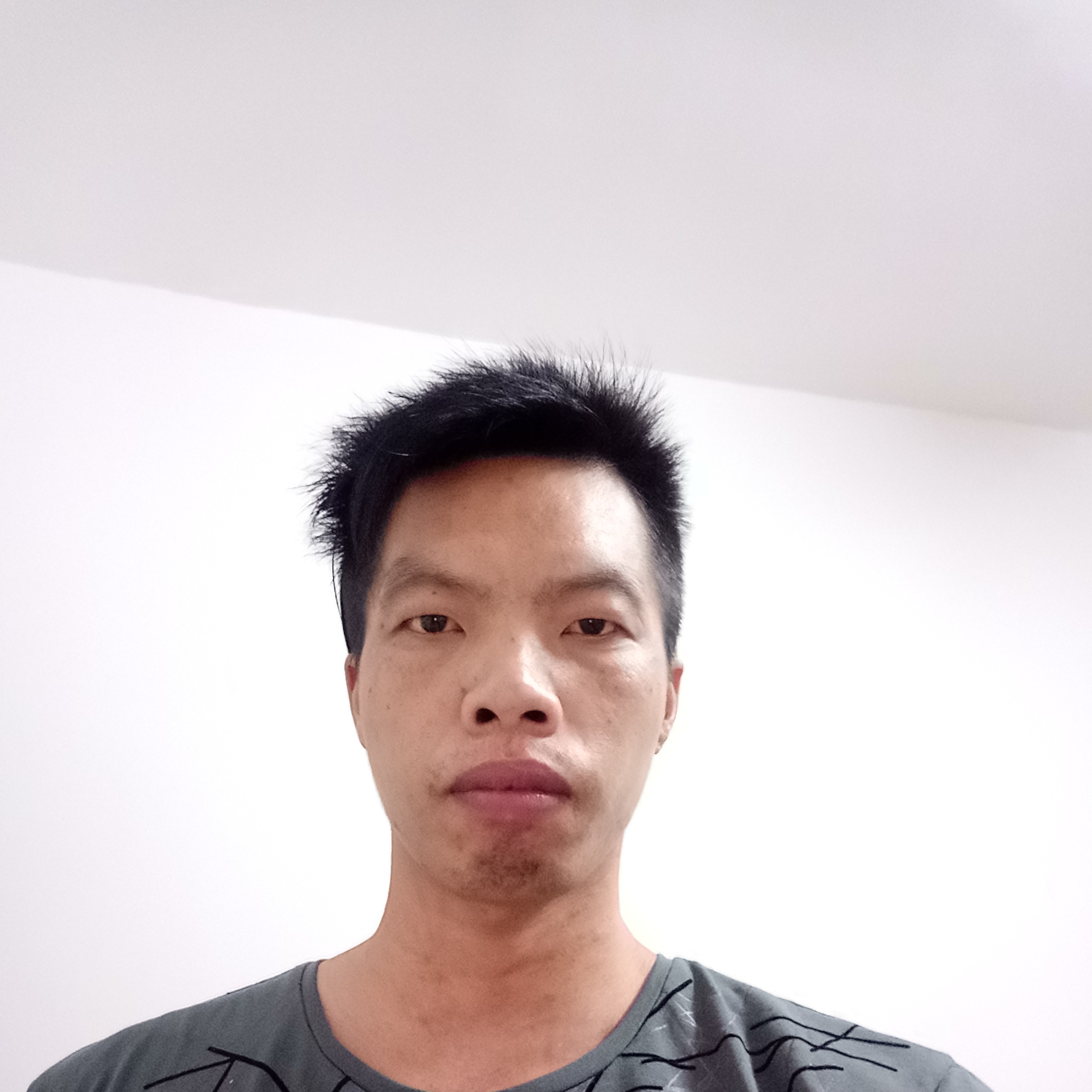 勤奋倾心流岚的照片